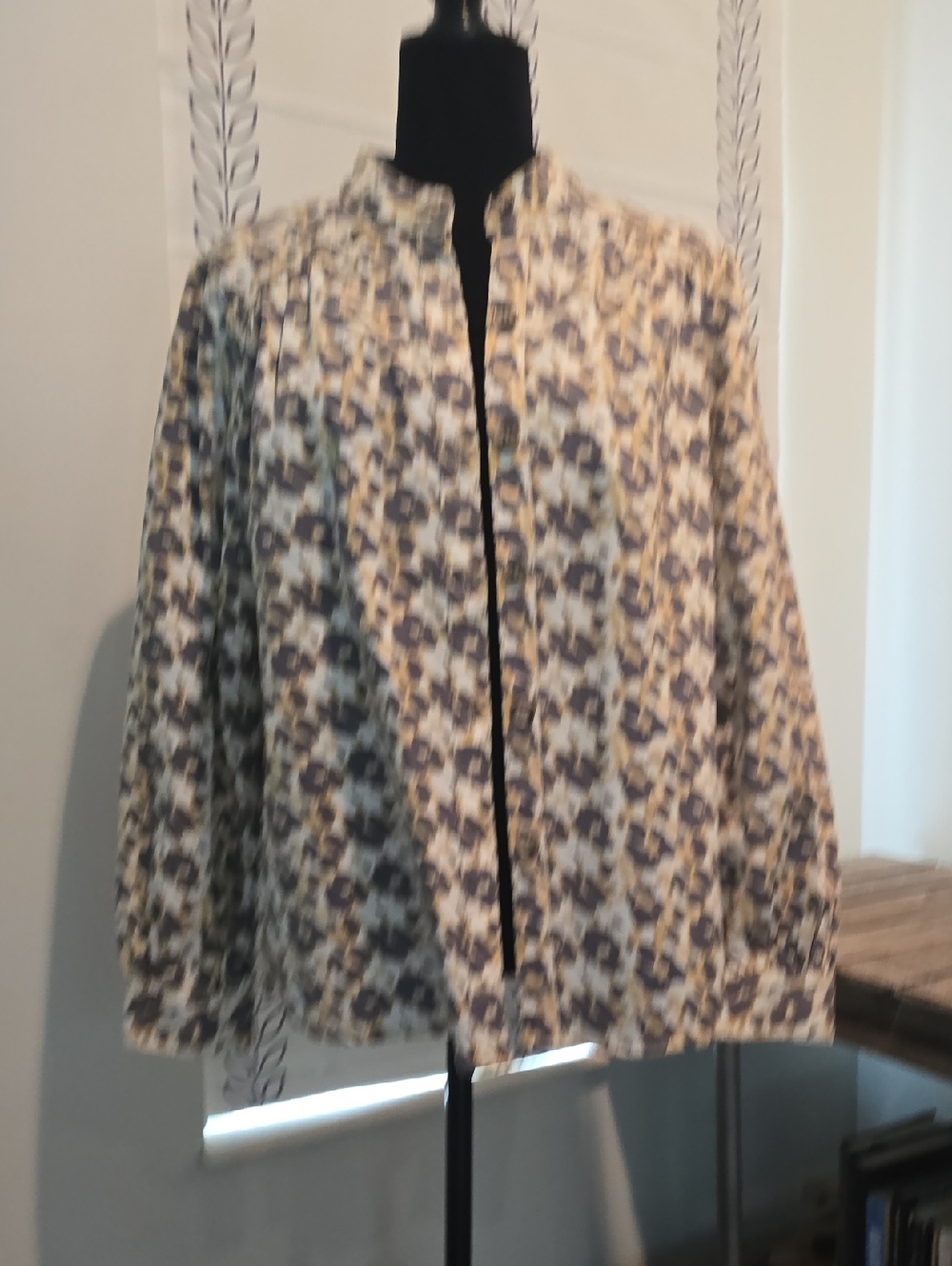 Floral Print Lightweight Women's Jacket - Cream & Gray